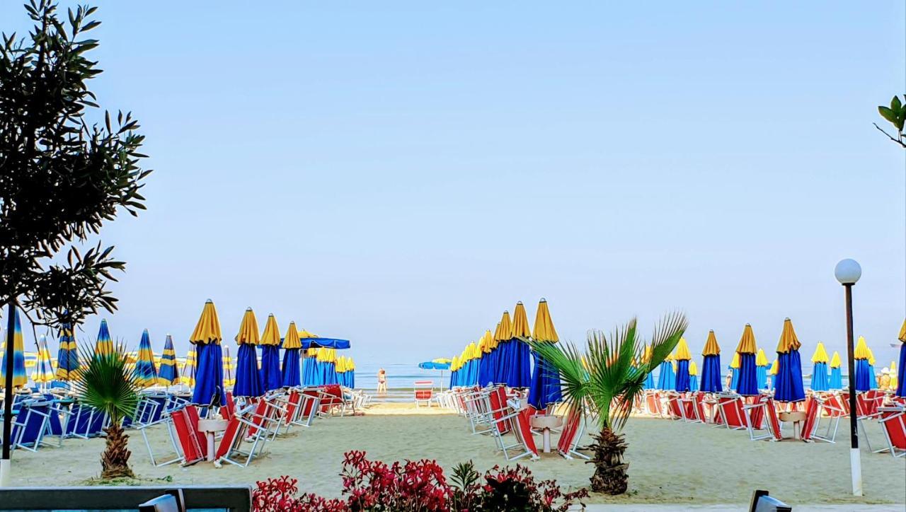 Relax Apartament Durrës Exterior foto